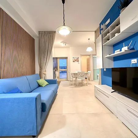 Apartman Il Cortiletto By Housilia