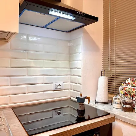 Apartman Il Cortiletto By Housilia Cefalù
