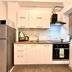 Il Cortiletto By Housilia Apartment *