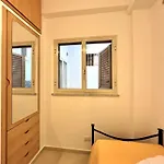 Apartment Il Cortiletto By Housilia