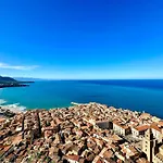 Apartment Il Cortiletto By Housilia Cefalu