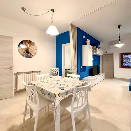 Il Cortiletto By Housilia