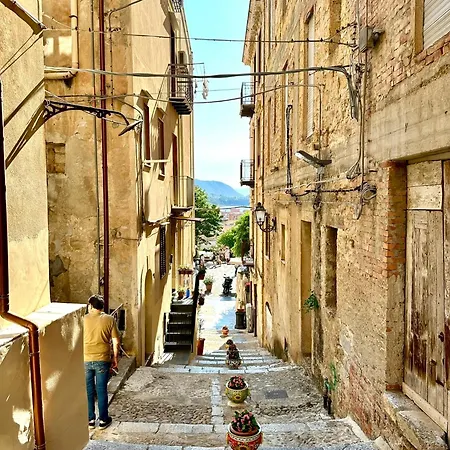 Il Cortiletto By Housilia *