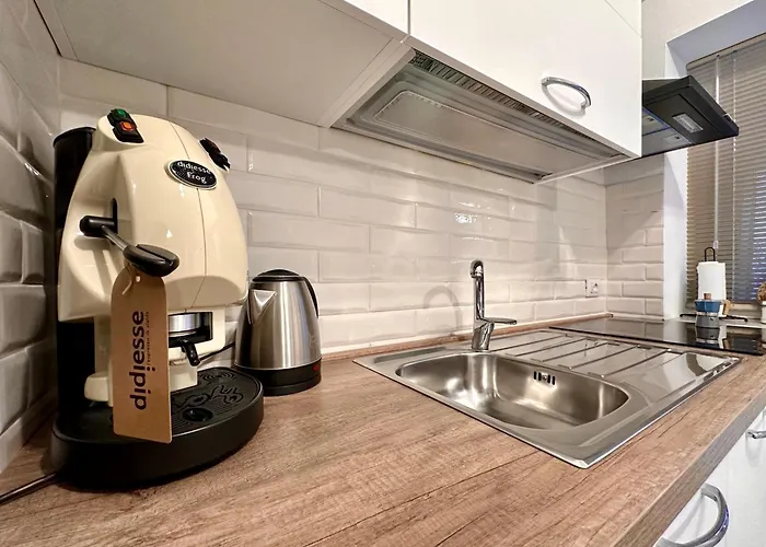 Apartamento Il Cortiletto By Housilia Cefalú