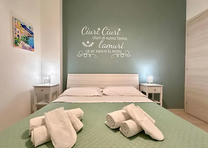 Il Cortiletto By Housilia Cefalù